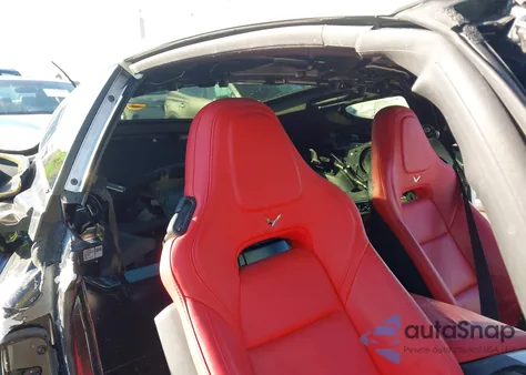 2016 Chevrolet Corvette Stingray Z51 из США, поврежденный, VIN 1G1YJ2D74G5111529